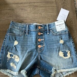 New with tags, Abercrombie kids mini mom short high rise